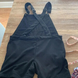 Overall shorts